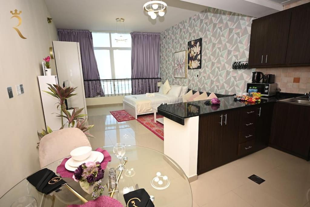 Queen Studio-city Of Lights In Al Reem