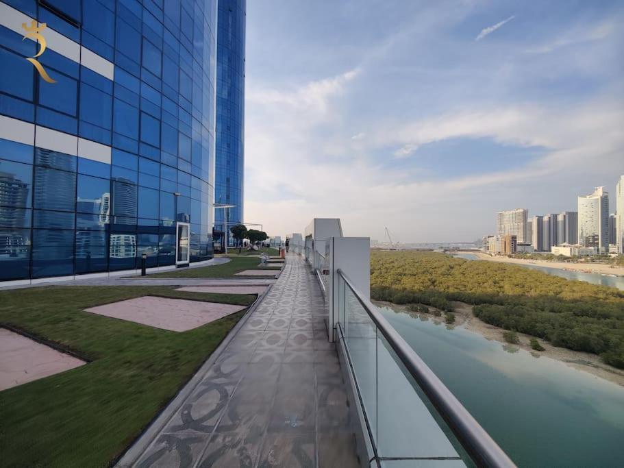 Apartment Queen Studio-city Of Lights In Al Reem Abu Dhabi