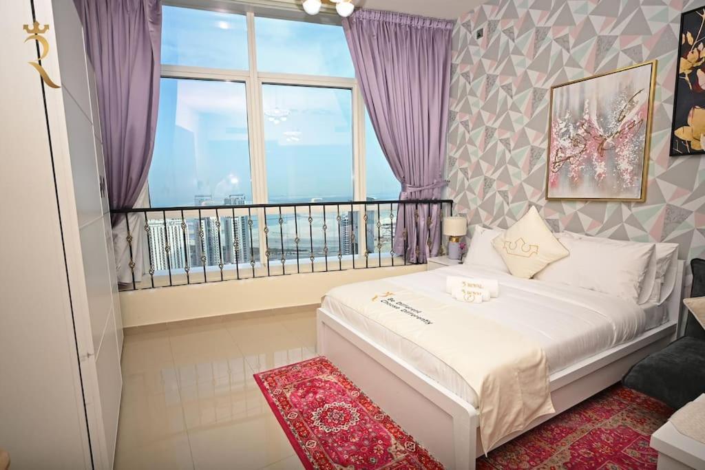 Queen Studio-city Of Lights In Al Reem Apartment *